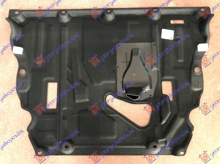 Scut motor față plastic (4WD)