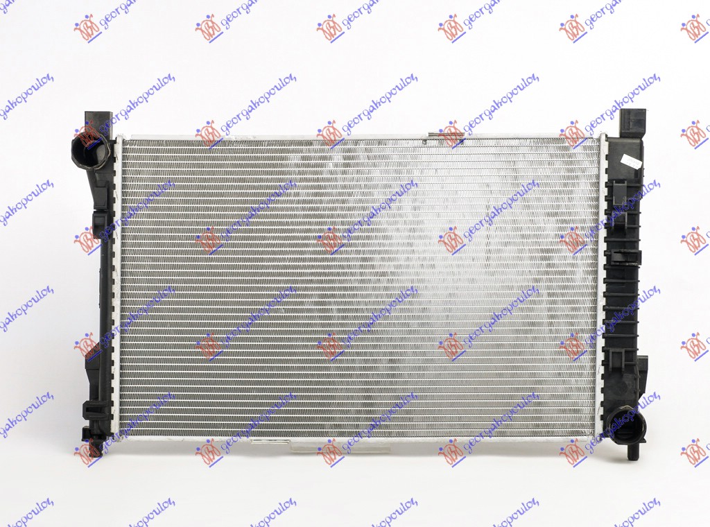 Radiator C180 fără compresor manual +/- A/C (650x407)